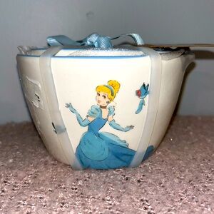 CINDERELLA Rae Dunn Ceramic Measuring Cups Disney NWT New Tags Princess Amazing